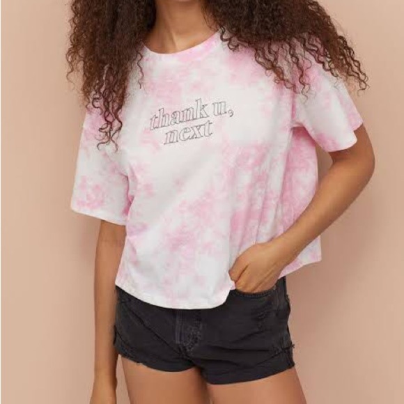Ariana Grande H&M Divided Thank U Next Pink Tie Dye Cropped Tee Top Size Large - Picture 3 of 8